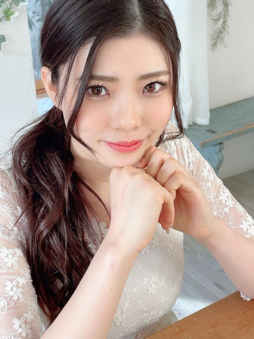 诗织(暂定)(しおり(仮))最新作品starsbd-573剧情介绍及封面预览