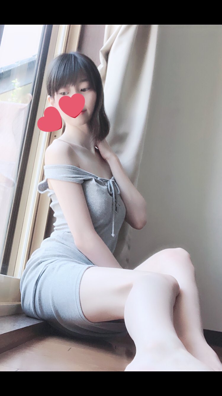 雪嫩白肌！ 美乳羽球美少女「高梨有纱」出道却自曝原职业是…