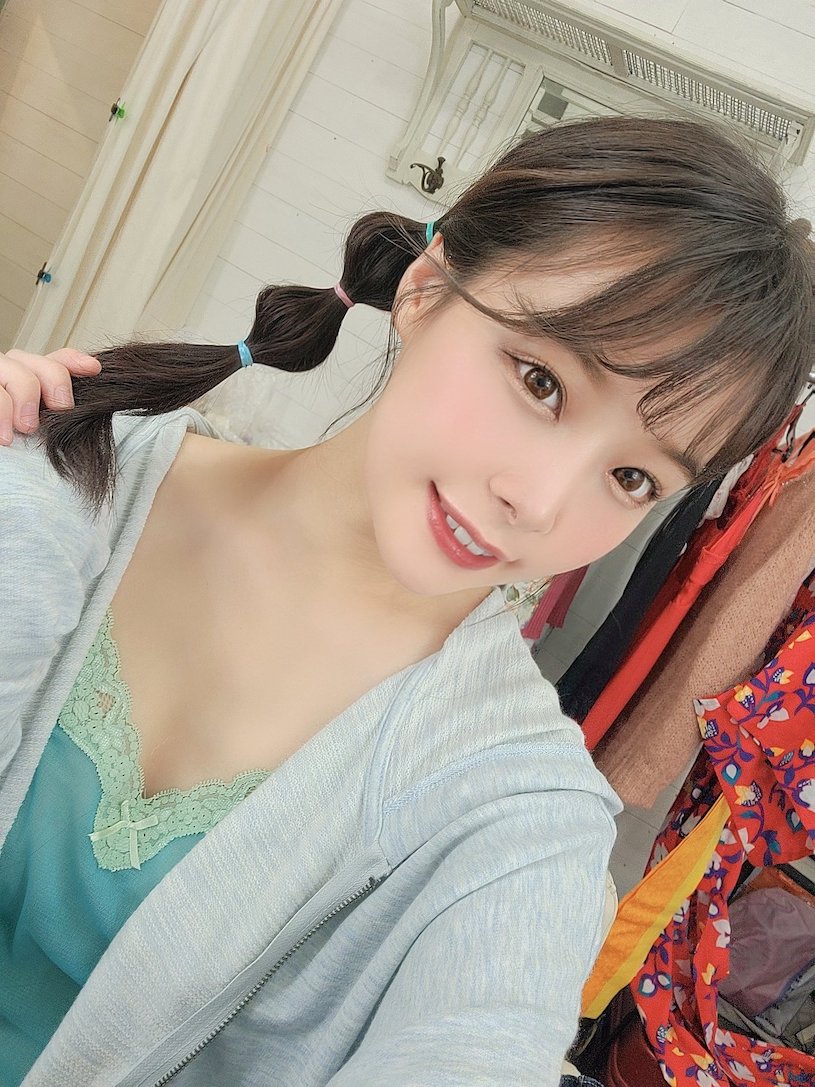 10年一见的清纯美少女「八木奈奈」作品号剧情介绍及封面