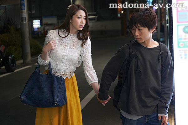 三位孰女御姐亲自带飞系列作品号剧情介绍及封面