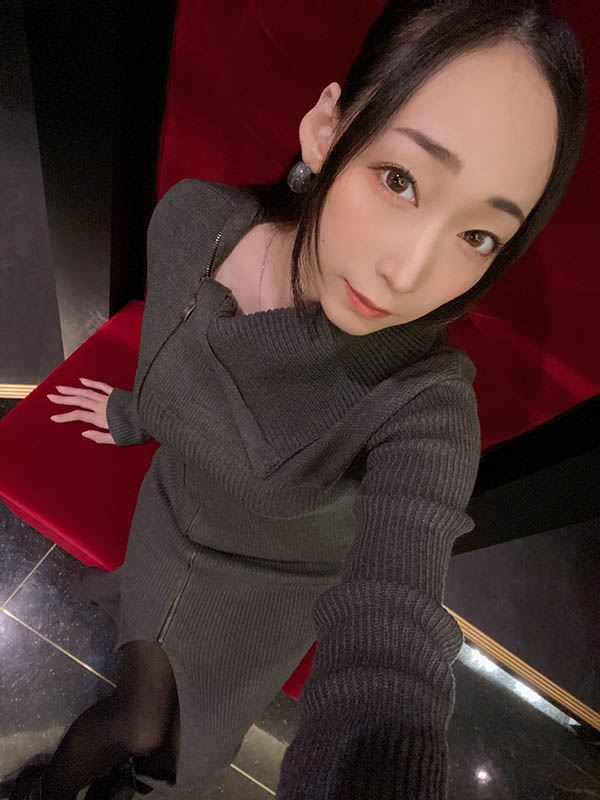 暗黑妖姬《莲实克蕾儿》精选作品号剧情介绍及封面