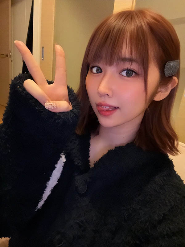 胸奴必追写真女星《松本菜奈实》作品号剧情介绍及封面