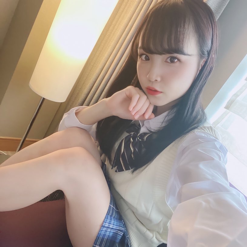 萝莉界142公分小只马超新星《工藤拉拉》作品号剧情介绍及封面