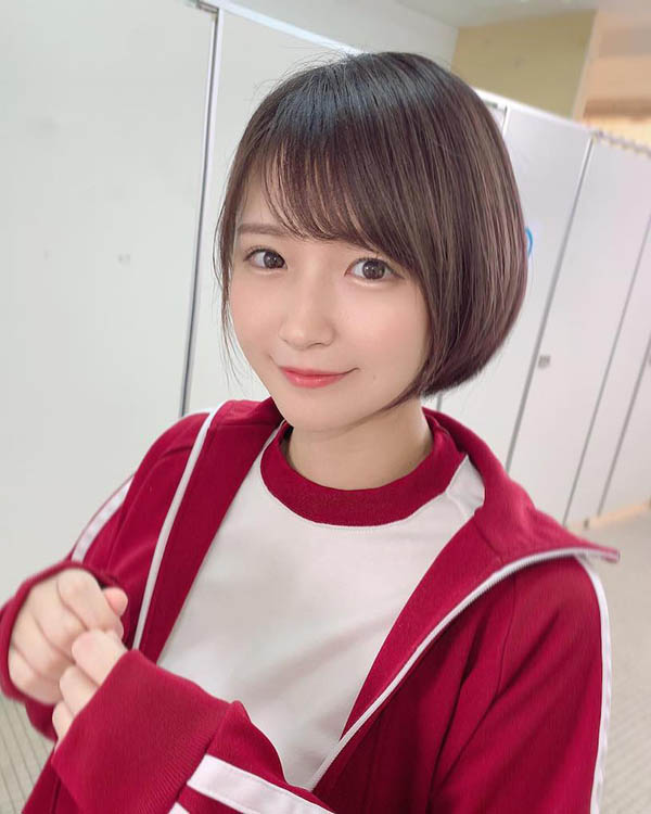 巨乳委员长《深田结梨》精选作品号剧情介绍及封面