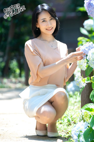 五十路资深美孰女《瀬尾礼子》精选作品号剧情介绍及封面