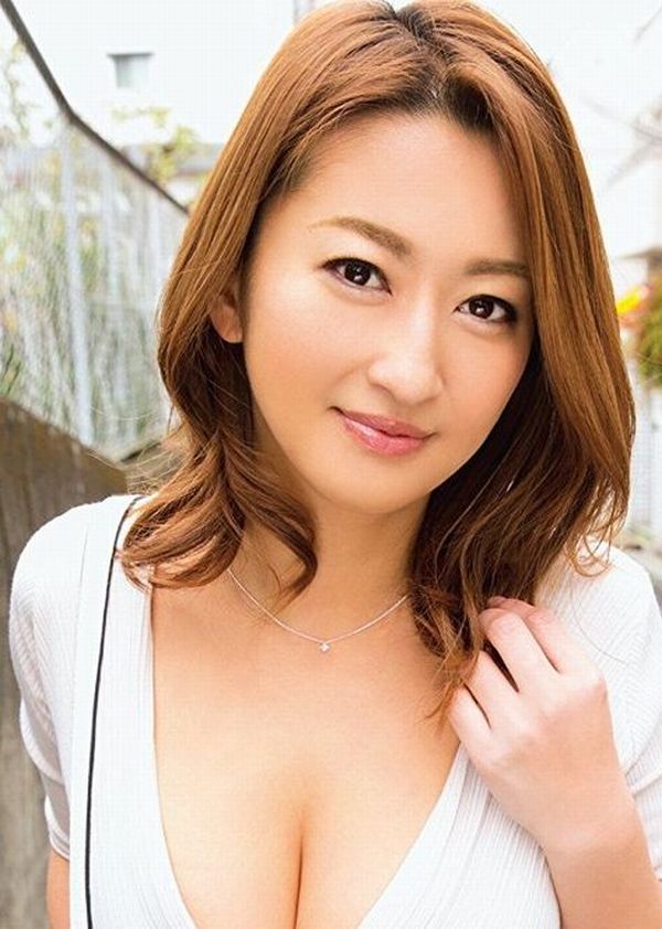 爆R美孰女《吹石玲奈》精选作品号剧情介绍及封面