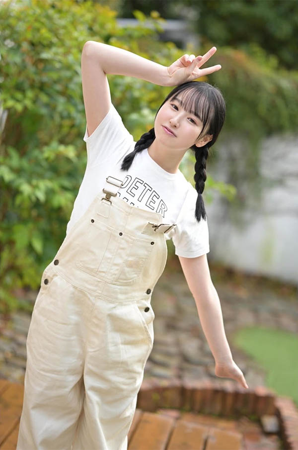 现役农业女子大学女大生《川上滴》精选作品号剧情介绍及封面